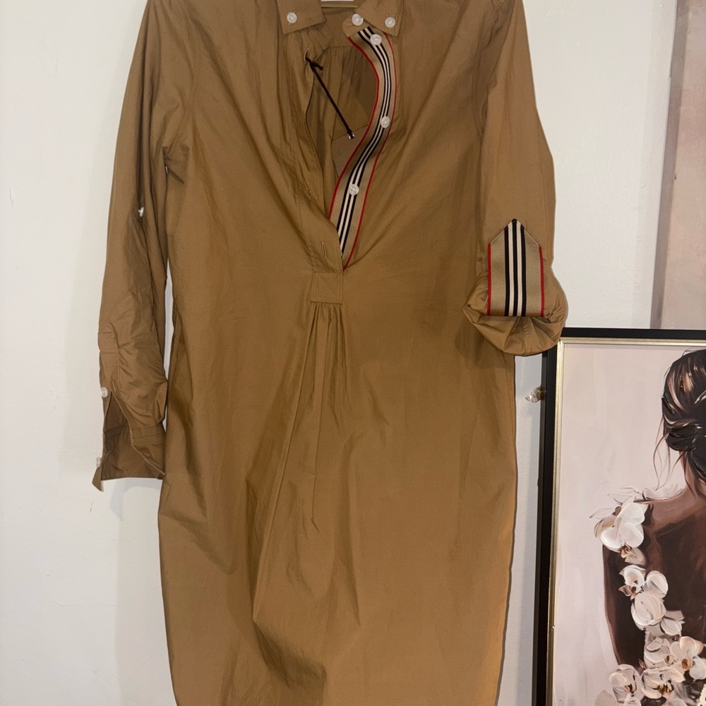 Burberry Giovanna Women’s Camel shirt  Dress 6 Euro) 8080960 NWT - Picture 6 of 12